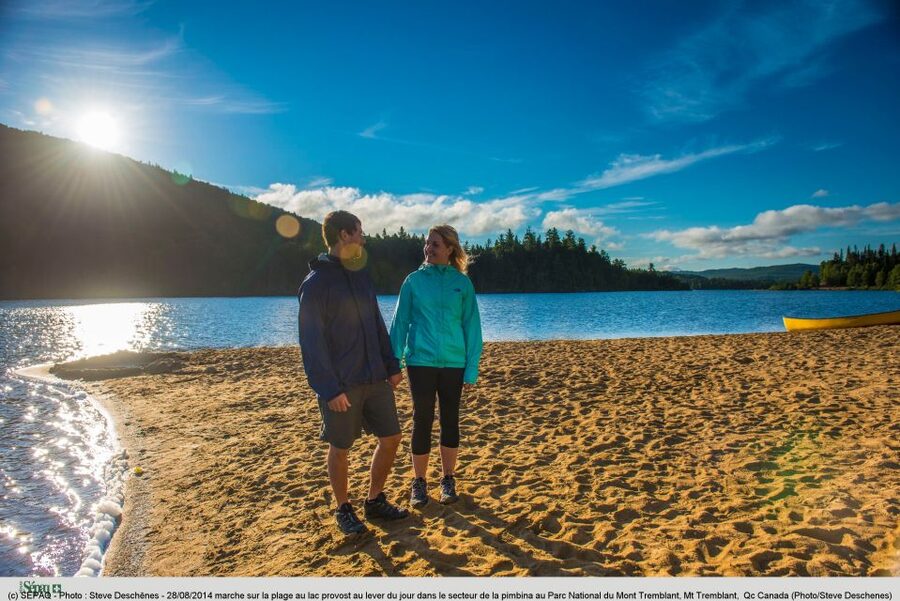 From Montreal: Mont-Tremblant National Park Hiking Day Trip - Morning from Montreal: the Radisson pickup and the briefing you’ll use