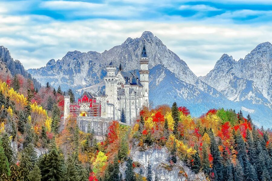 From Munich: Neuschwanstein Castle Full-Day Trip - What “the castle grounds tour” really gives you