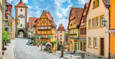 From Munich: Rothenburg and Romantic Road Day Trip by Bus - Rothenburg ob der Tauber: Your Two-Hour Medieval Walk