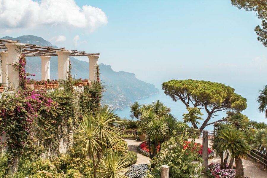 From Naples: Amalfi Coast Day Trip with Driver - The driver experience: English communication and smart routing