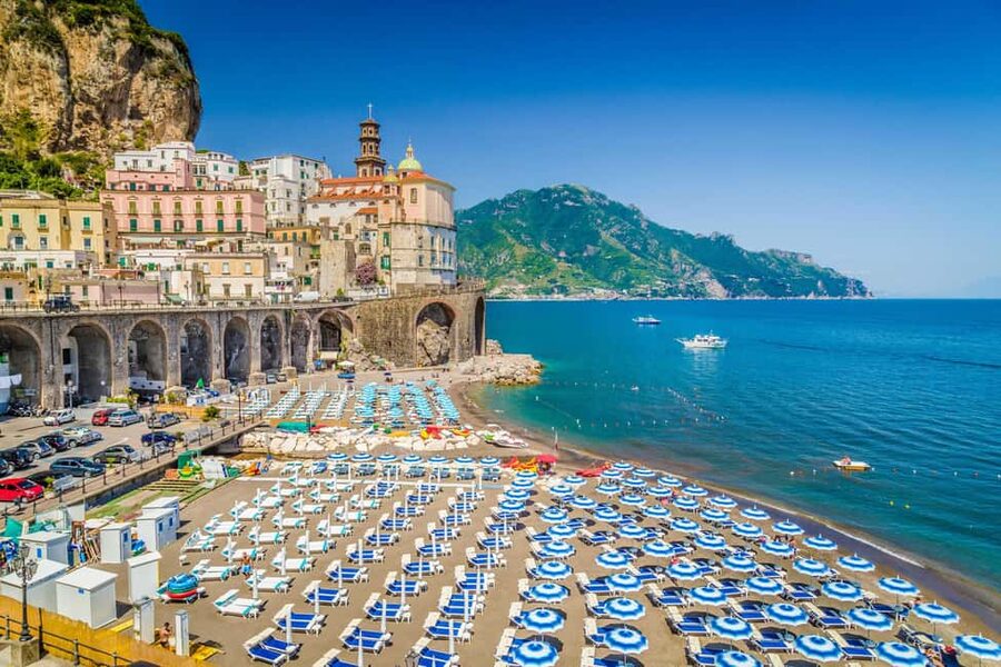 From Naples: Amalfi Coast Day Trip with Sorrento & Positano - Getting There Smoothly from Naples: Pickup Choices and a Busy-Grid Reality