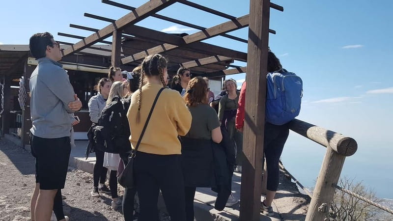 From Naples: Day Trip to Mount Vesuvius - Key things I’d clock before you go