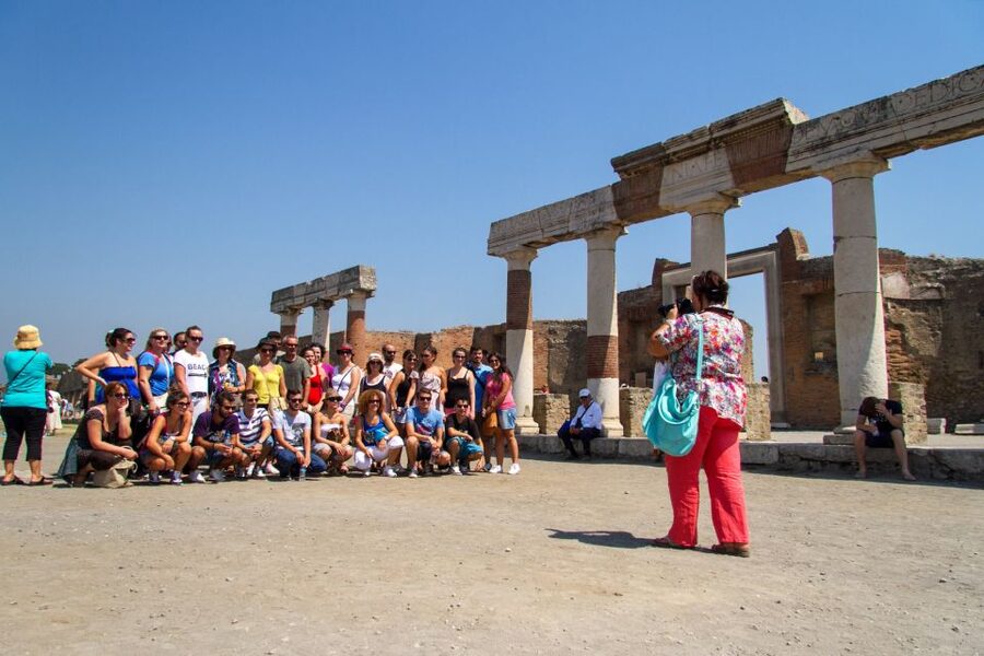 From Naples: Pompeii & Amalfi Coast Full-Day Trip - Amalfi free time: make your 90 minutes count