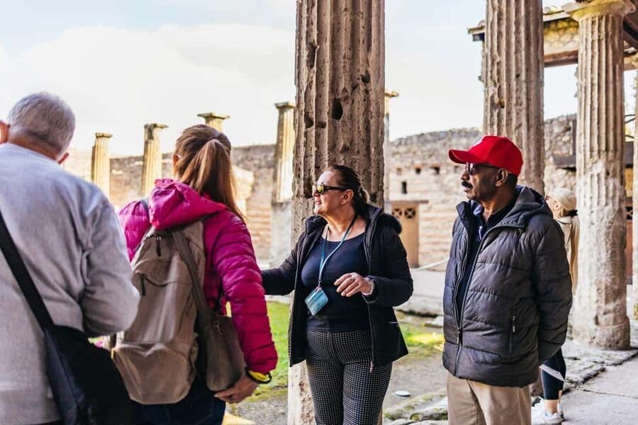 From Naples: Pompeii & Amalfi Coast Full-Day Trip with Lunch - From Naples pickup to Sorrento photos: what the first half feels like