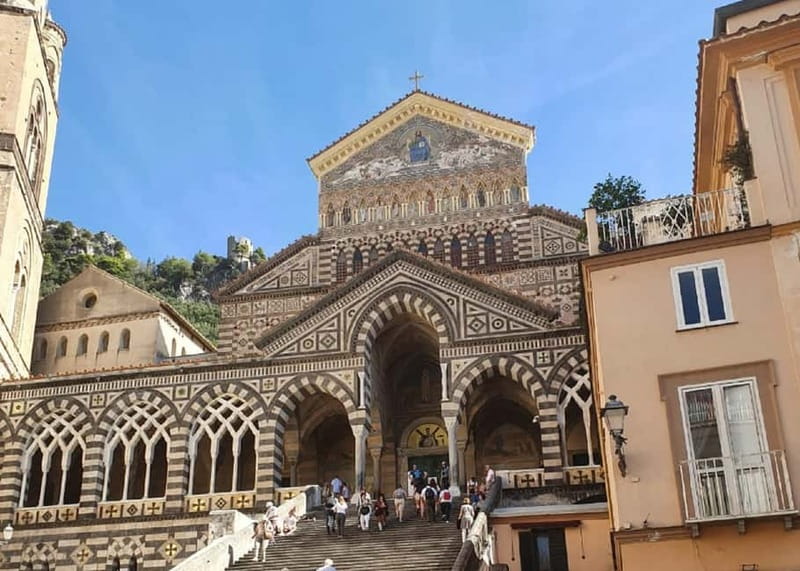 From Naples: Positano and Amalfi Day Trip by Ferry - Positano time: narrow lanes, colorful buildings, and a real beach