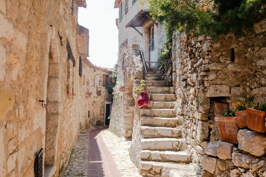 From Nice: Eze, Monaco, and Monte Carlo Half-Day Trip - Monte Carlo’s 18th-Century Hotels and Luxury Boutiques
