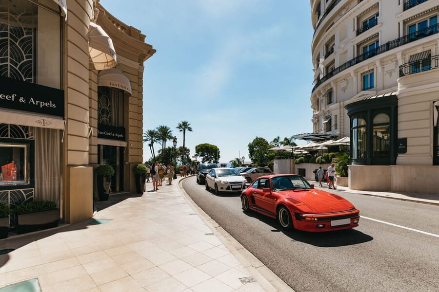 From Nice: Eze, Monaco, & Monte-Carlo Half-Day Trip - Shared vs Private: The Real Difference for How You’ll Experience Stops