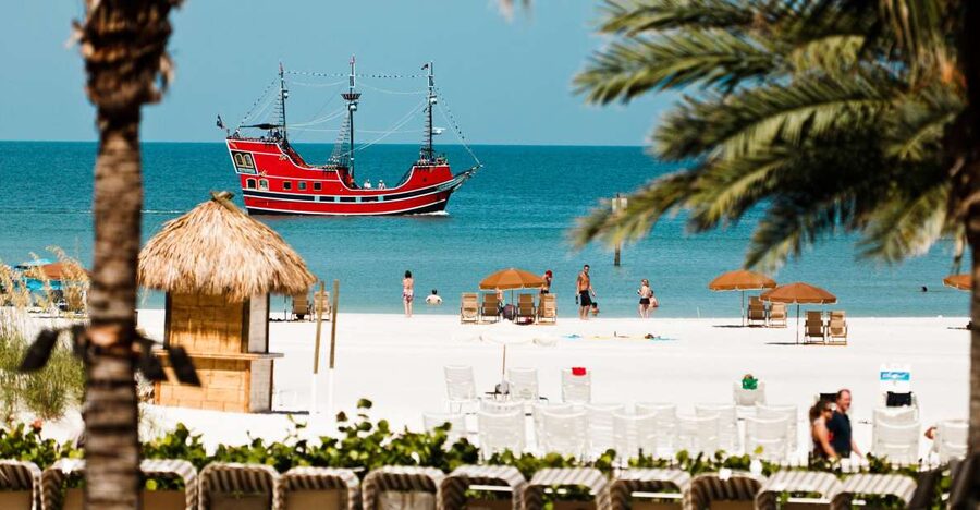 From Orlando: Day Trip to Clearwater Beach with Options - Clearwater Beach as an easy 12-hour win from Orlando