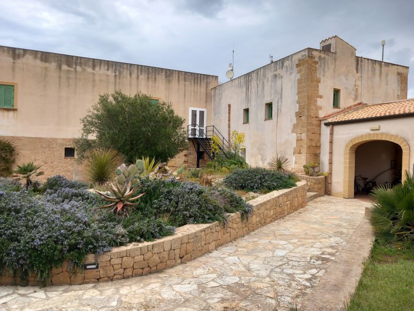 From Palermo: Erice and Marsala Day Trip with Lunch - English guide quality: why it matters on a day like this