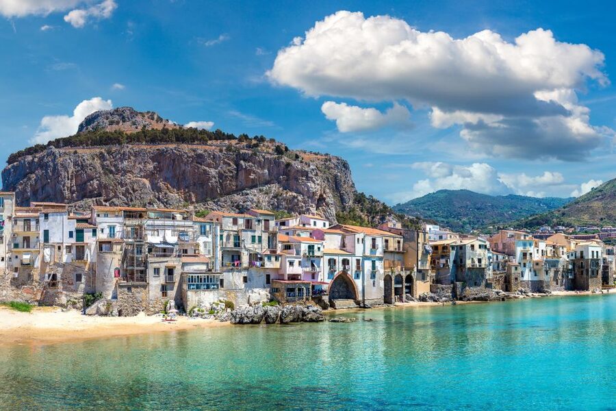 From Palermo: Monreale and Cefalù Half-Day Trip - Lavatoio wash basins: the medieval detail most people walk past