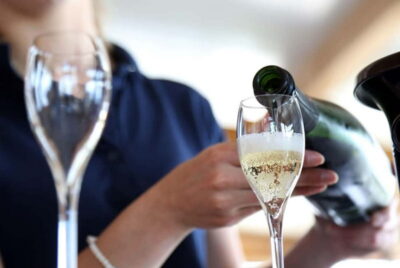 From Paris: Champagne Day Trip with 7 Tastings and Lunch - Champagne House Stop #1: Tour, Cellars, and the First Round of Tasting