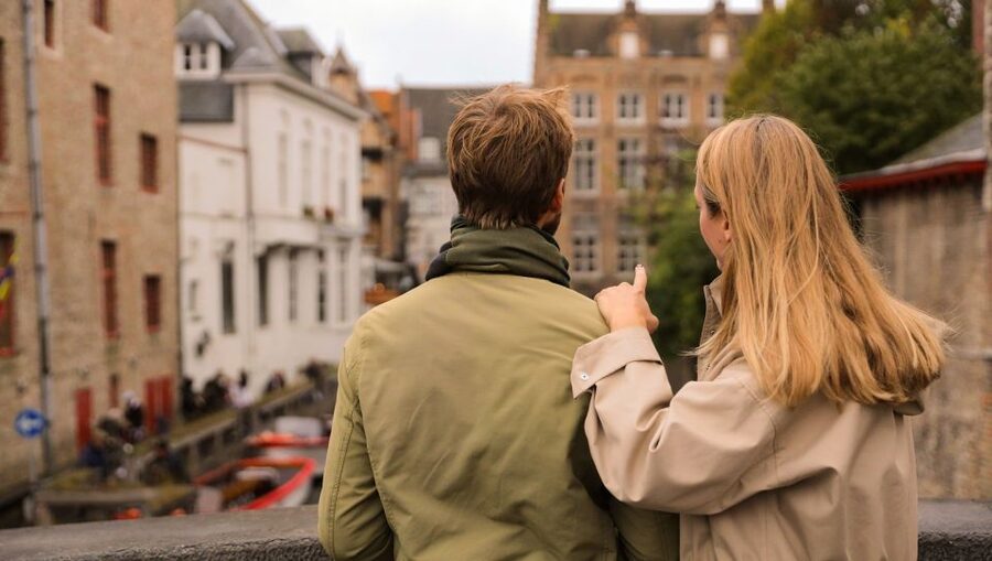 From Paris: Day Trip to Bruges with Optional Seasonal Cruise - Crossing into West Flanders and arriving in the UNESCO old town