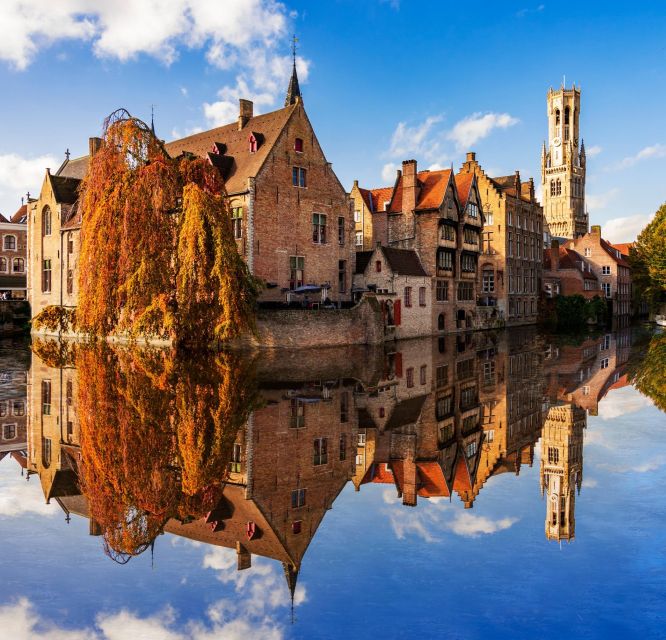 From Paris: Day Trip to the Enchanting Brussels and Bruges - Bruges arrives: the Venice of the North moment