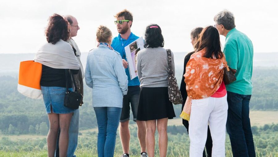 From Paris: Versailles and Giverny Full-Day Trip - A one-day two-icon plan that feels actually doable