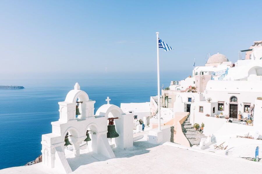 From Paros: Santorini full-Day Trip - What about Oia: how to decide if it’s worth it
