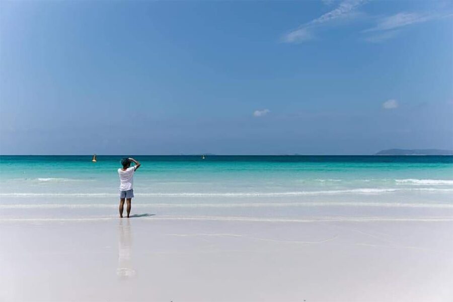 From Pattaya/Bangkok: Island Day Trip with Beach Activities - Lunch on the island: simple fuel, not a food tour