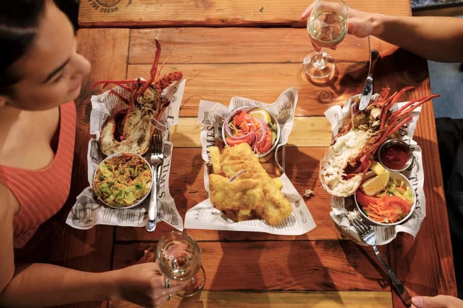From Perth: Pinnacles Lobster Shack and Yanchep Day Trip - From Perth to the Pinnacles: what this day trip is really about
