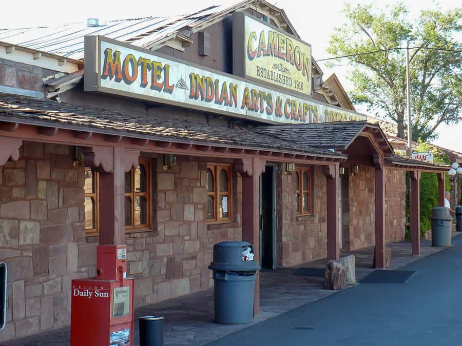 From Phoenix: Grand Canyon, Sedona, and Oak Creek Day Trip - Lunch and dinner: what’s included, what’s not