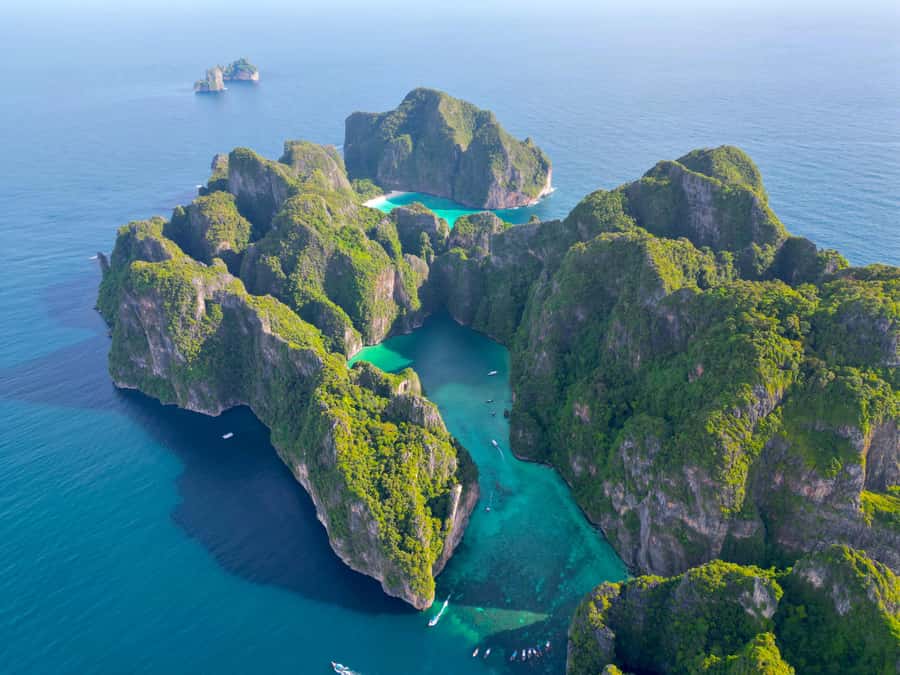 From Phuket: Day Trip to Phi Phi with Private Longtail Tour - Tonsai Pier and Phi Phi Don: the 50-minute stretch you’ll actually use