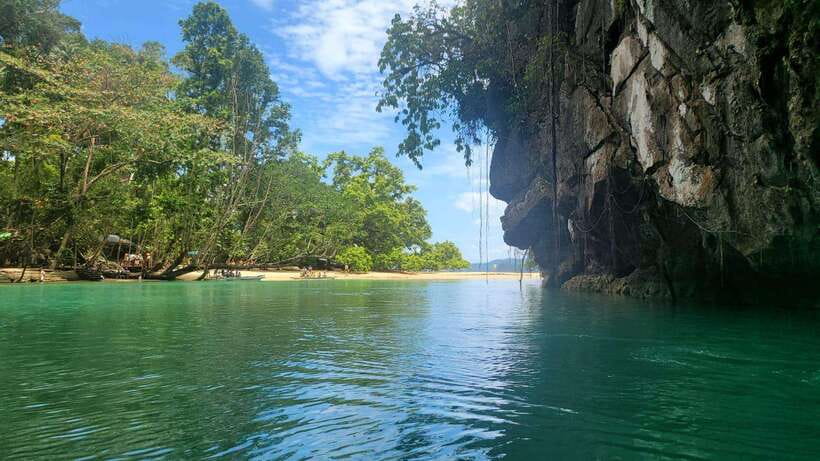 From Puerto Princesa: Underground River Guided Day Trip - Puerto Princesa to Sabang: an early start with real comfort