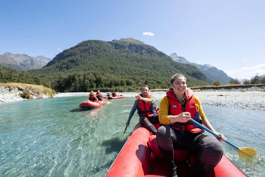 From Queenstown: Dart River Canoe & Jet Boat Day Trip - Queenstown to Glenorchy: where the day starts (and why it matters)