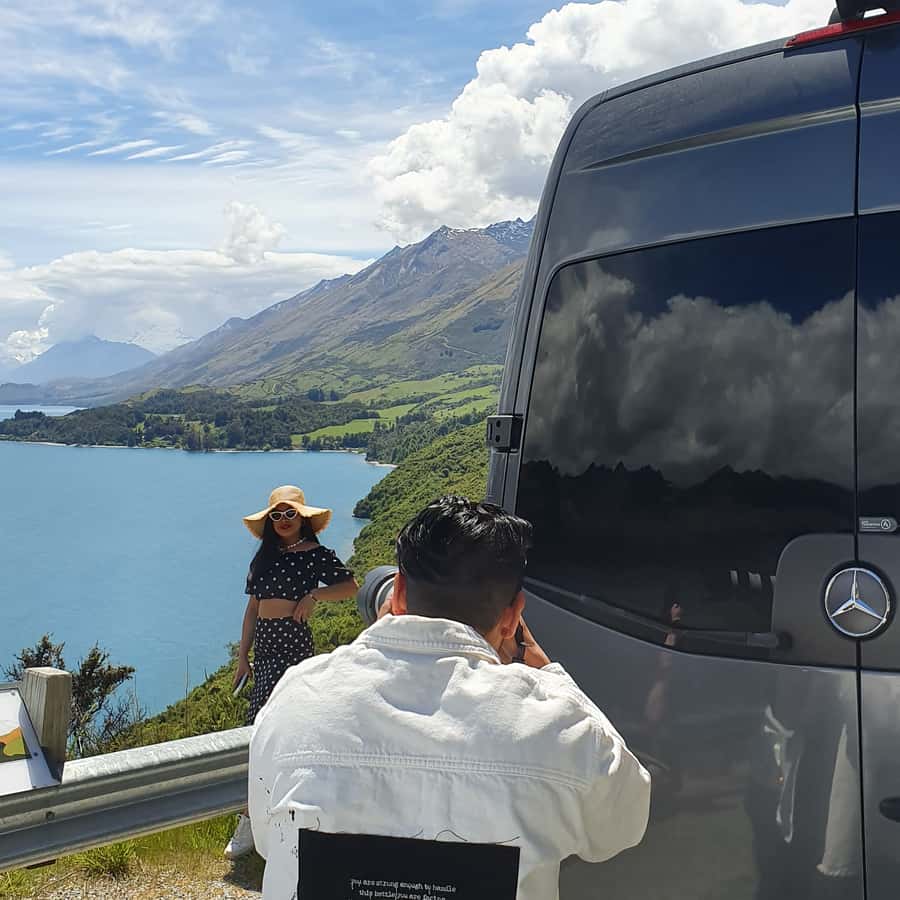 From Queenstown: Half Day Trip to Glenorchy by Coach - Meeting in Central Queenstown and Getting Comfortable Fast