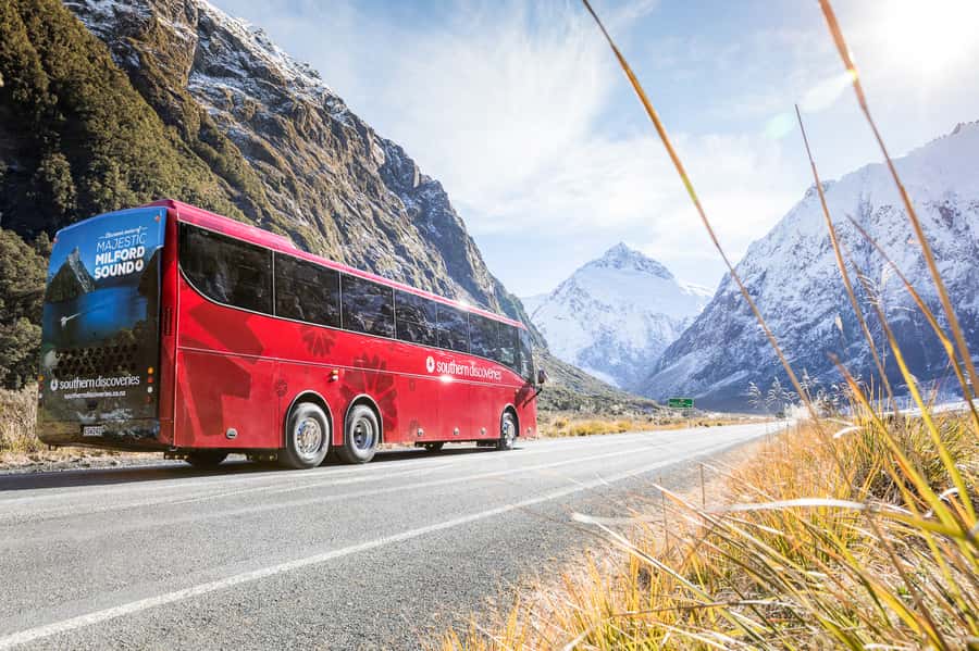 From Queenstown: Milford Sound Day Trip on Premium Coach - Te Anau Break and the Best Road-Trip Stops Along Milford Road