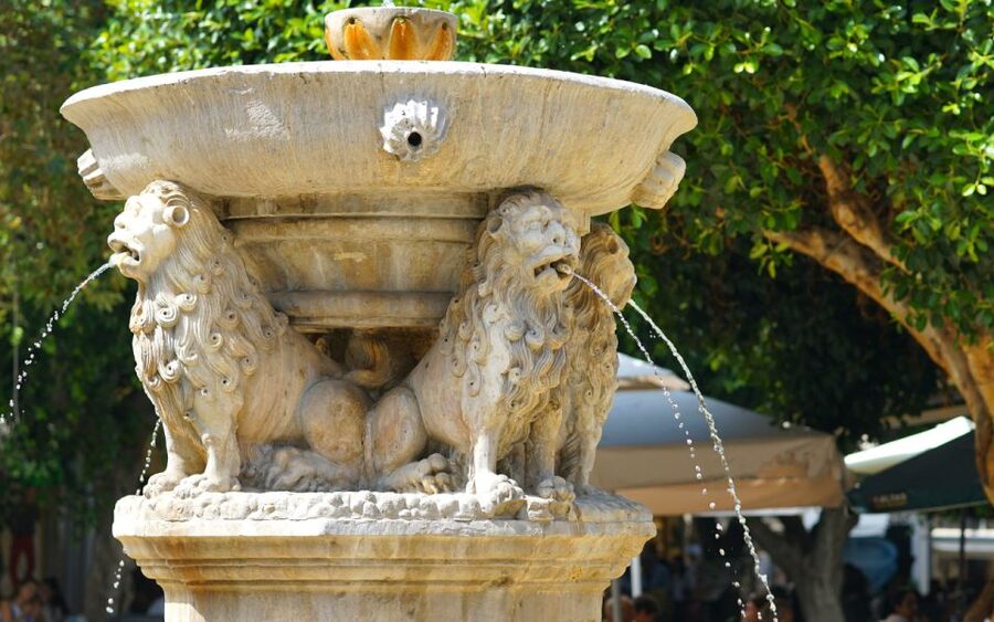 From Rethymnon: Day Trip to Knossos Palace & Heraklion City - Knossos Palace: 2 hours to walk the labyrinth (and beat stress)