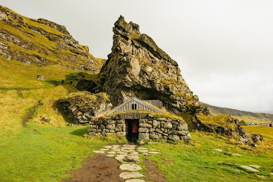 From Reykjavík: Waterfalls, Black Beach & Glacier Day Trip - Guide-driven value: the difference between a tour and a good day