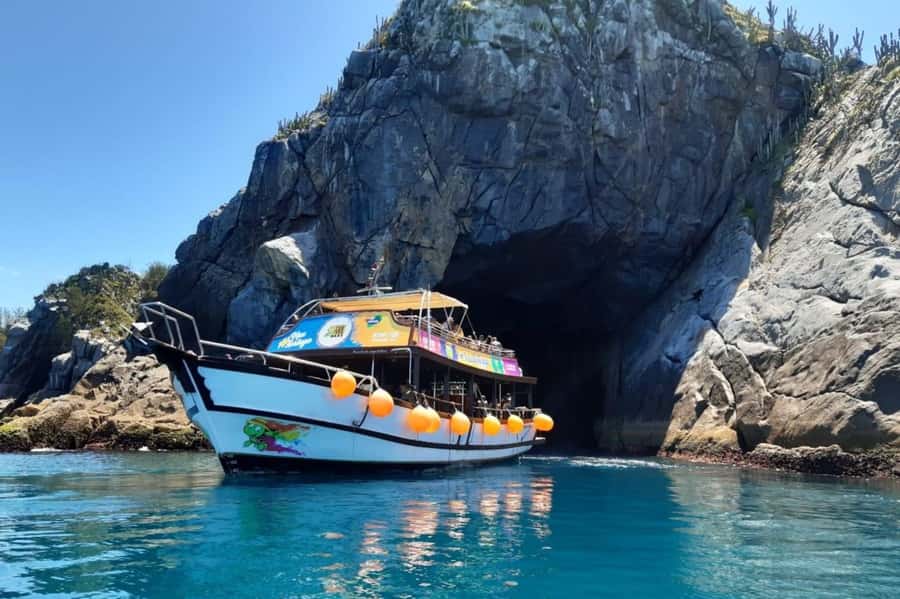 From Rio: Arraial do Cabo Day Trip with Boat Tour - Lunch options: choose with-lunch if you want a fuller day