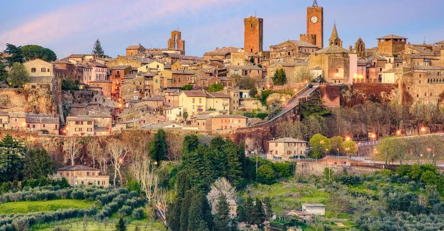 From Rome: Bagnoregio & Orvieto Day Trip with Wines & Lunch - Orvieto in Umbria: Cathedral Views and Free Time to Wander