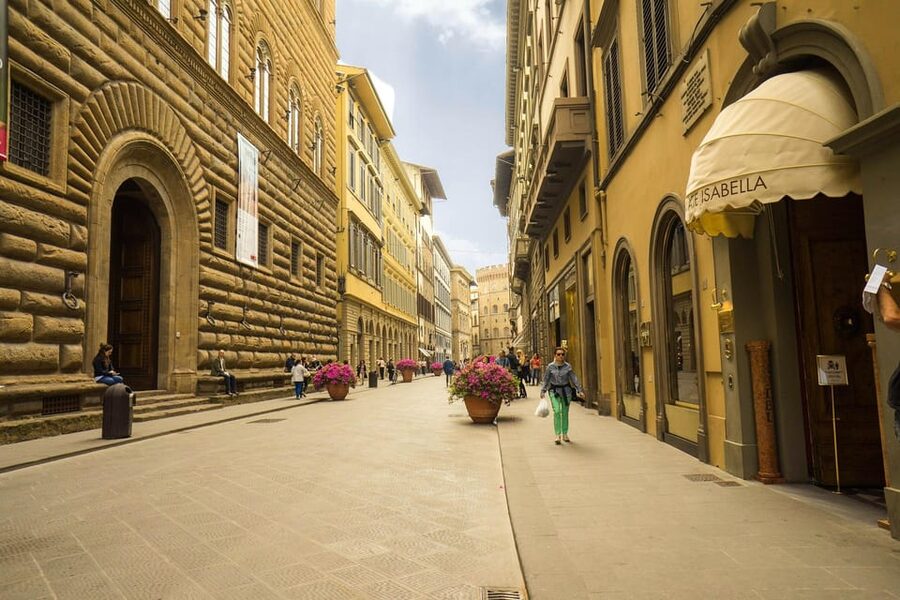 From Rome: Discover Florence & Pisa in a Full-Day Trip - Audio guide (Clio Muse) for Florence: worth it, if you prep