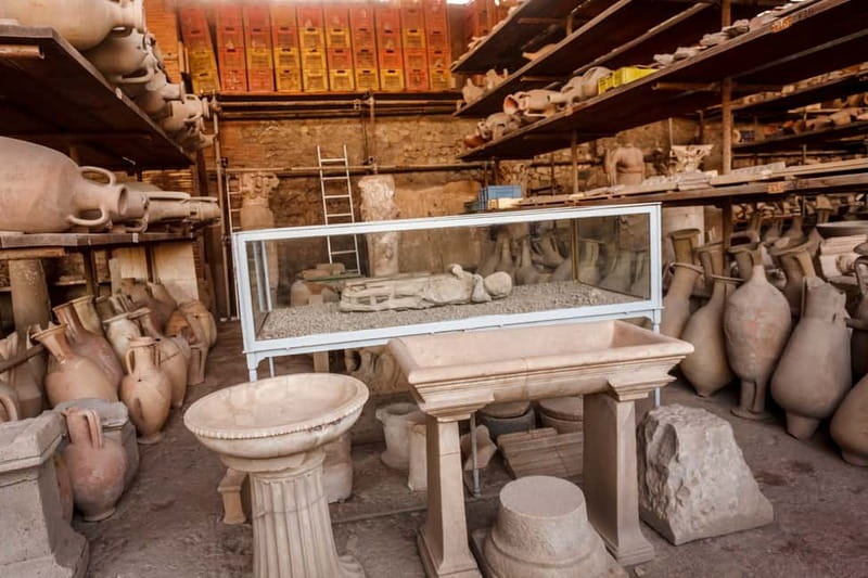 From Rome: Pompeii and Vesuvio Guided Day Trip with Lunch - Comfort, pacing, and what to bring for 13 hours