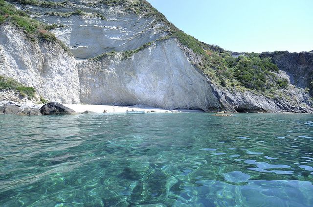 From Rome: Ponza Island Day Trip with Boat Excursion - Break Time in Ponza Town: Port Alleys, Souvenirs, and a Quick Drink