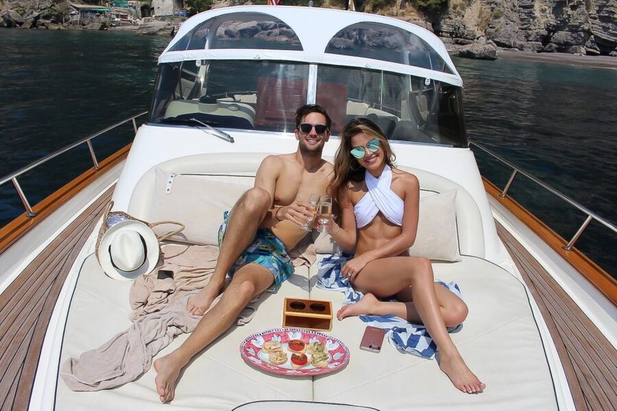 From Salerno: Day Trip to Amalfi Coast by Boat with Drinks - Meet at Molo Manfredi: Getting On Without Stress