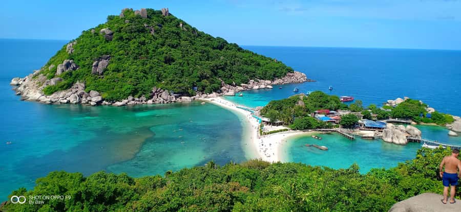 From Samui: Ko Tao and Koh Nang Yuan Speedboat Day Trip - Lunch on Koh Tao: not a rushed afterthought