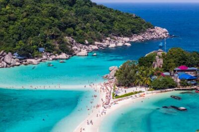 From Samui: Ko Tao and Koh Nang Yuan Speedboat Day Trip - Koh Tao snorkeling at Ao Muang and Mango Bay: coral time you can feel