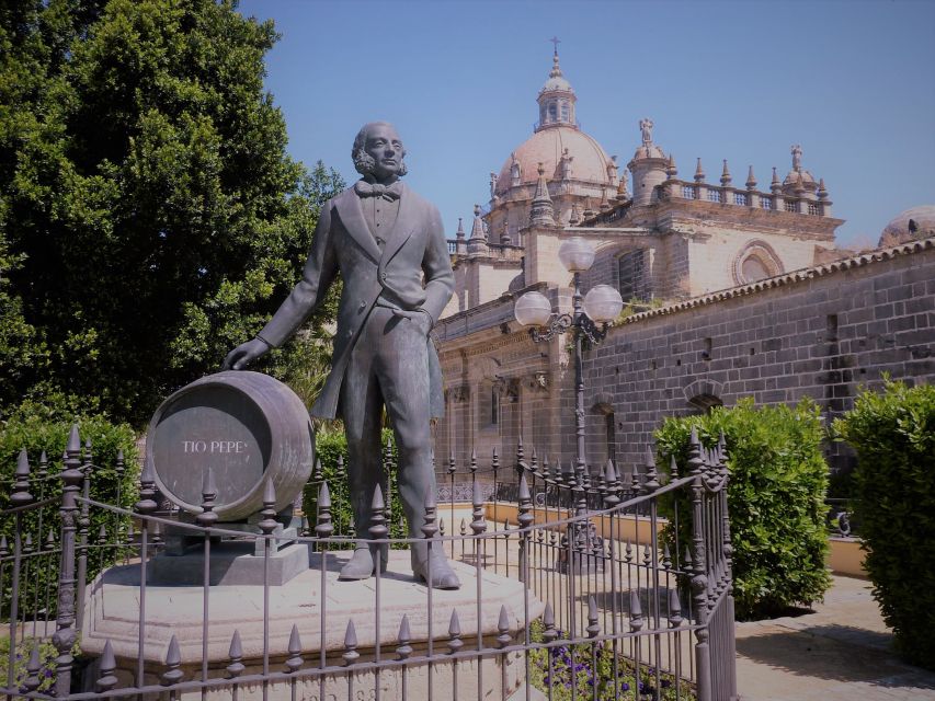 From Seville: Cadiz and Jerez de la Frontera Day Trip - Jerez de la Frontera: Walking Time, Photo Stops, and What You’ll Actually See