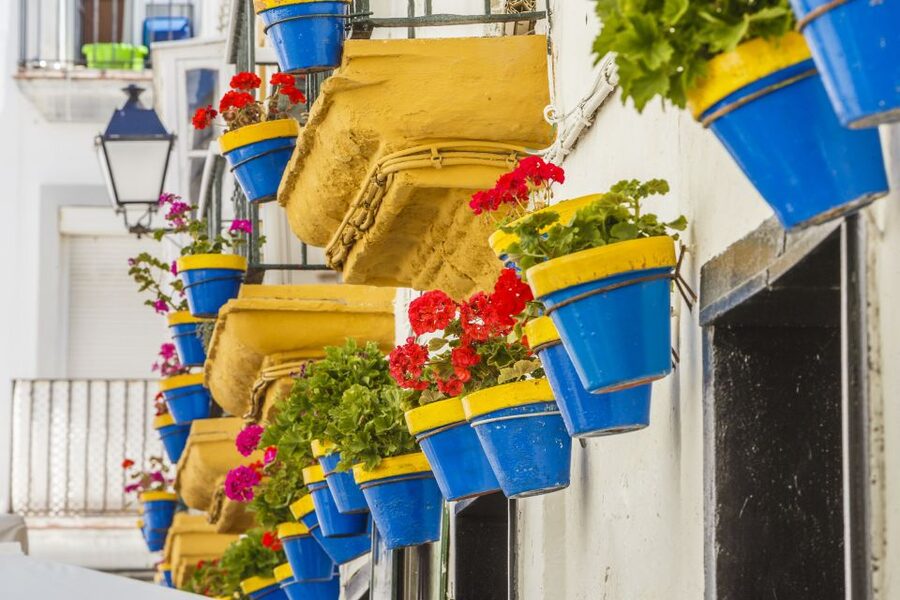From Seville: Cadiz and Jerez de la Frontera Day Trip - El Pópulo and the Old Streets: Your Guided Walk Through Cádiz Character