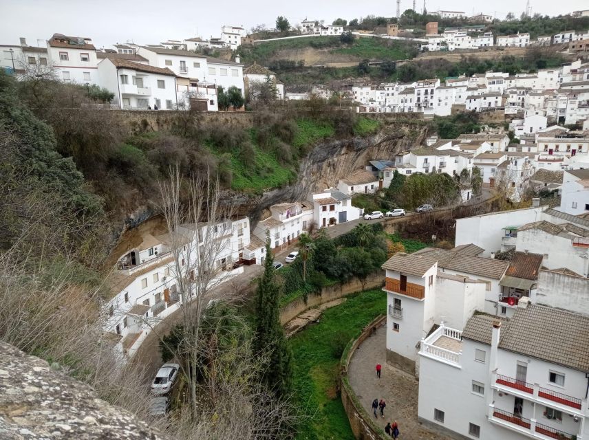 From Seville: Ronda+Setenil de las Bodegas Day Trip - Ronda’s Puente Nuevo and the Cliffside Views That Define It