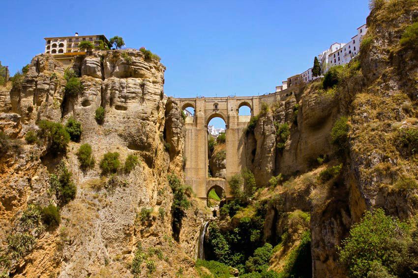 From Seville: White Villages and Ronda Full-Day Trip - Olive Oil Mill and Extra-Virgin Tasting: Worth It, But Read the Room