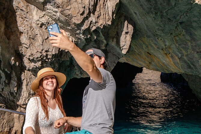 From Sorrento: Capri Small-Group Boat Tour with 4 Hours ashore - Onboard Comfort: What’s Included (and Why It Helps)