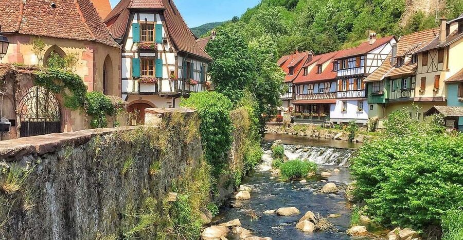 From Strasbourg: Medieval Villages & Wine Tasting Day Trip - The Winemaker Tasting: Real Alsace Flavors, No-Alcohol Options