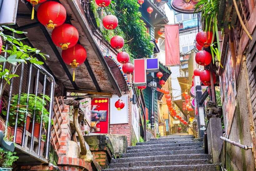 From Taipei: Shifen, Jiufen, and Yehliu Guided Day Trip - Key Highlights You’ll Feel Immediately