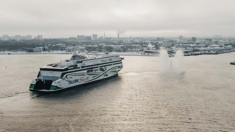 From Tallinn: Return Day Trip Ferry Transfer to Helsinki - Arriving in Helsinki (West Terminal 2): how to get to the sights fast