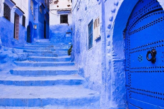 From Tangier: Day Trip to Chefchaouen and Akchour Waterfalls - Pickup, minivan comfort, and the ride through Northern Morocco