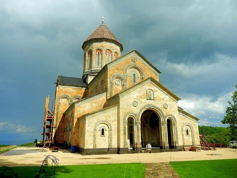From Tbilisi: Bodbe, Sighnaghi and Telavi Day Trip - Manavi tastings: chacha, mountain honey, and churchkhela making
