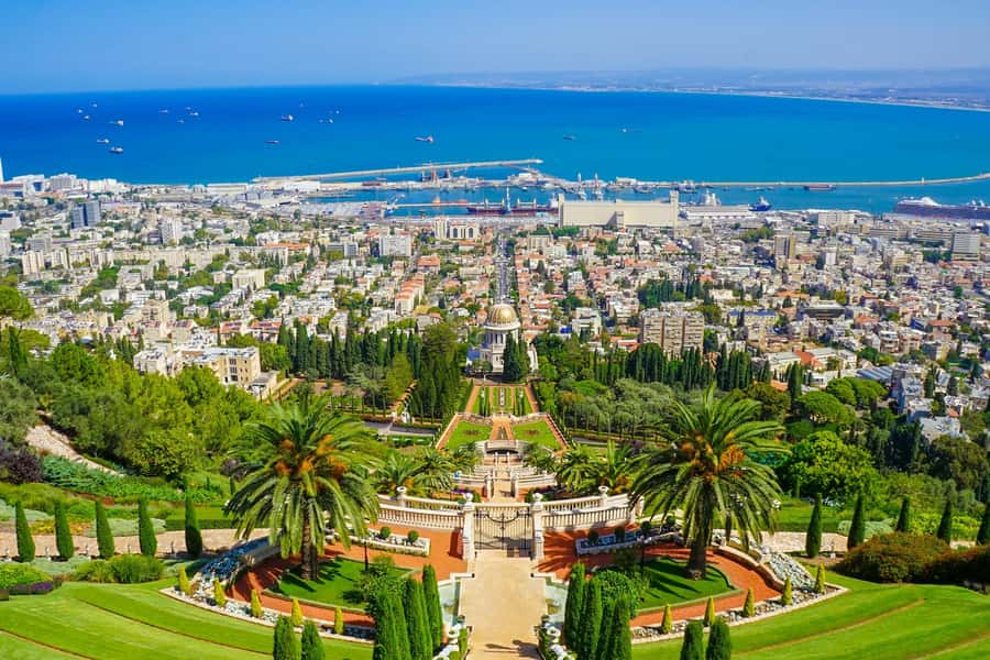 From Tel Aviv: Caesarea, Haifa and Akko Day Trip - Rosh Hanikra grottoes: limestone caves with sea views
