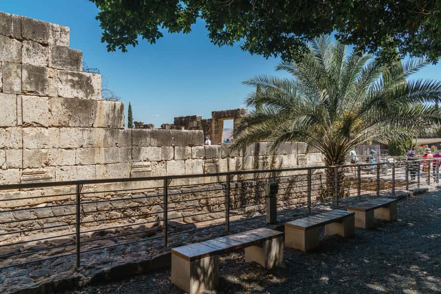 From Tel Aviv: Guided Day Trip to Nazareth & Sea of Galilee - The drive between stops: how to survive a 10-hour coach day