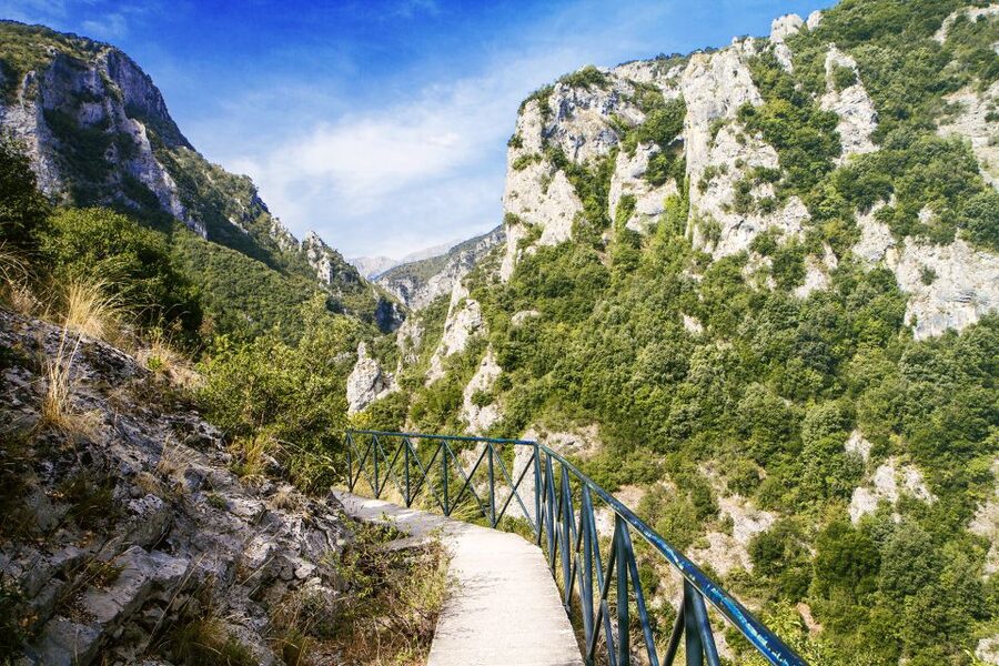 From Thessaloniki: Day Trip to Dion and Mount Olympus Park - Dion Archaeological Park: Zeus-country with real ruins and real scale